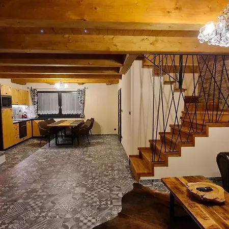Dumbier Chalet *